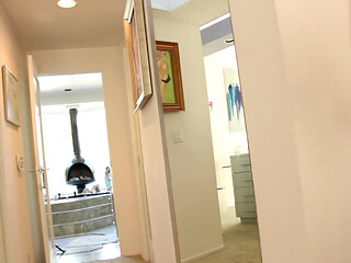 Aaliyah loves pussy of her friend Taylor