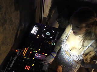No panties big tits big ass DJane shows her pussy while playing music and dancing