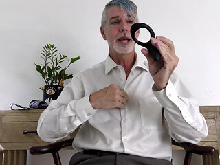 ManPuppy: Horny Daddy Richard Lennox Tries On Sex Toy For His Fans