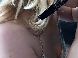 Close up fuck and cumshot