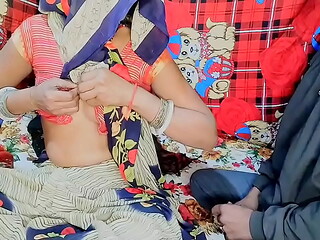 Desi village Bhabhi got body massage from brother-in-law and fed him milk from her breasts in return of sex Episode 1