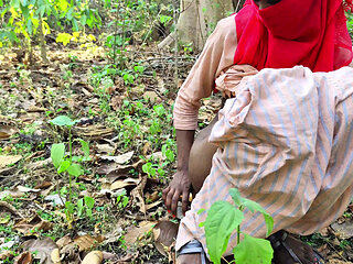 The brother-in-law took the sister-in-law to the forest on the pretext of roaming