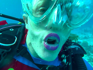 Supergirl Meets the Horniest Octopus in Bonaire