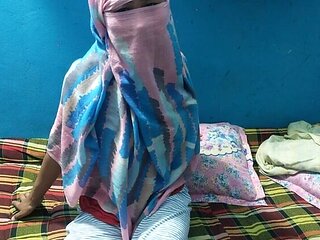 Desi Village Girl First Time Brutal Fuck - Tight Pussy HD Video