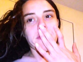 Wet Hairy Pussy - German Amateur Solo Webcam Orgasm
