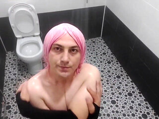 Oiled Cock Ready for Pleasure