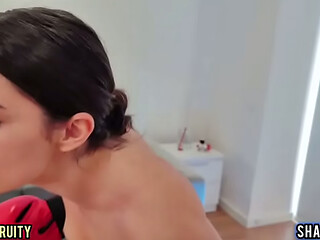 FEMALE BOXING FIGHT TOPLESS G STRING OILED BODY BIG ASS