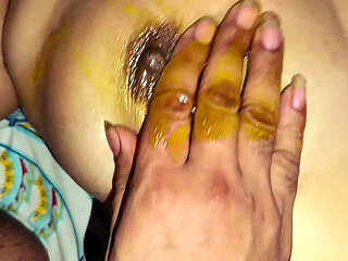 Indian girlfriend full body massage and fuck hard 3 fingers very fast and hard