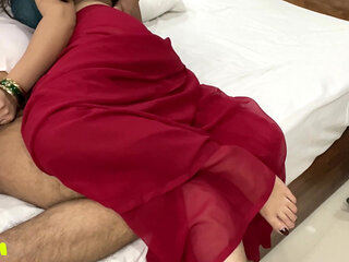 Hot Neighbour MILF Got Fucked When She Is Alone in Home