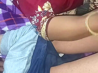 Sasur Bahu Anal Fuck- Desi Indian Bahu Gets to Fuck with Stepfather-in-law When She Taking Gift From Sasurji