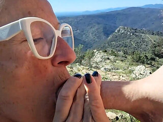 TRAILER - I FUCK A FAN ON A HIKE