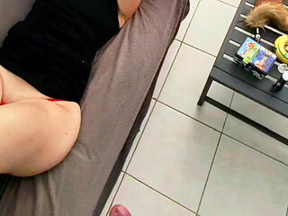 Small Compilation of Hot Cum That Flows on My Marure MILF Body