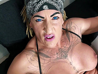 I Put on My Huge Pussy with My Vacuum Pump 5