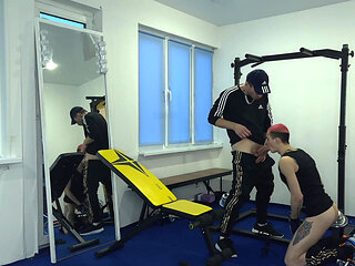 The Coach Got Excited About the Student and Fucked Him in the Gym