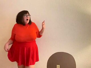 Velma is a slut for her neighbor