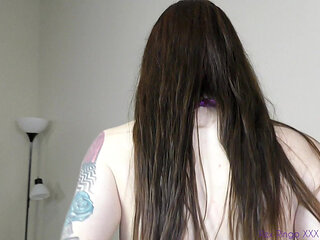 Bts with Legendary Pornstar Violet Monroe