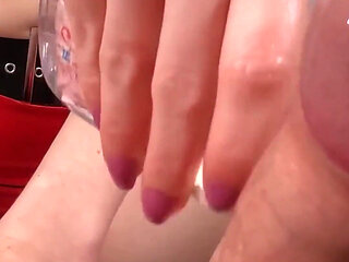 Princess Gabie Monroe's Oily Christmas Sockjob