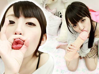 Ikumi's Tempting Lips and Dildo Antics