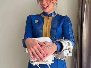 Fallout Vault Dweller Cosplay Blowjob