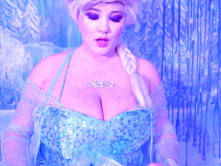 Big Tit Elsa