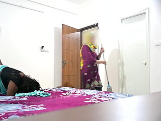 Fucking wife infront of maid