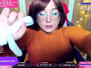 PekeVelma1 Pt2: Big Tits, Big Ass  Babe Porn