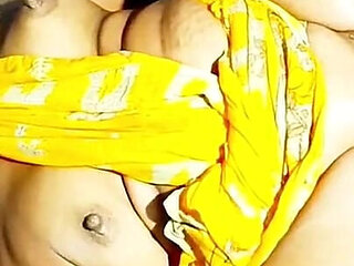 Indian Makan Malkin Ki Chudai Video Kiraydaar Ke Sath