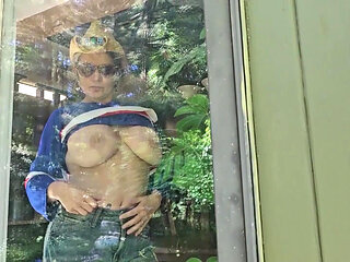 ONLY FAN leak Face Exposed Mistress Thursday Getting ready for the Game with her Big Tits bouncing