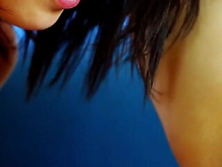 Two skinny teen lesbians take advantage of being alone and masturbate pussy with toys