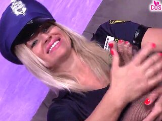 Blondie cop unclothes fishnets and fellates her own toes