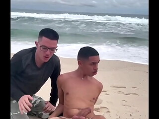 GEMENDO NA ROLA DO MARRETA