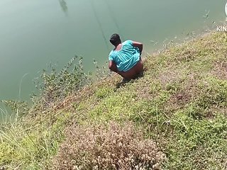 Pados Ki Bhabhi Bathroom Gaya Tha Ghar Mein Bulakar Chudai Ki