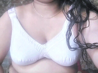 desh Sex Nadiya Bhabhi Pissing & orgasm Control.