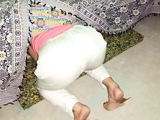 My Desi Maid Stuck Under Bed - Hard Anal Fuck in Hindi