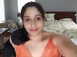 Sexy Nisha Bhabhi fingered her ex-boyfriend by putting cucumber in pussy
