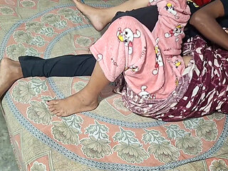 Village Bhabhi Ki Chudai Sexy Pussy