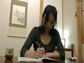 M635g04 I Called a Mature Woman Deriher and Booked 3p, but 3p Was Canceled Due to Shortage