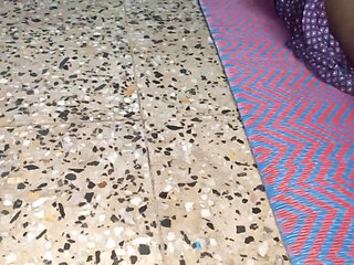 Usha Bhabhi Na Apna Pussy Fingered Kiya