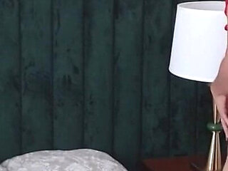 Girl with Big Tits Wants to Be Fucked