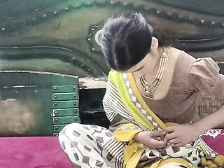 Cute step sister ko nanga kar ke bathroom me hi pel diya