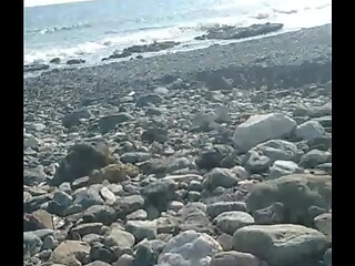 Jerking off at the beach
