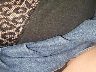 I made this hot blonde squirt immidiately after creampie