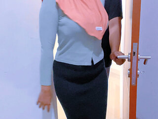 Hijab tobrut my friend's wife cheated on me because she was more passionate