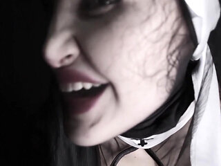 Diva del Tubo is a dark nun