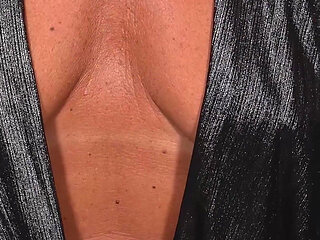 Shelly Cock - Tail Girl