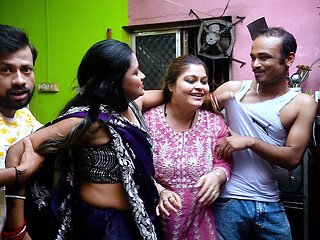 Desi Mallu Bhabhi Hardcore Fuck with Local Debar at Kitchen When She Was Alone at Hoime Full Movie ( Hindi Audio)