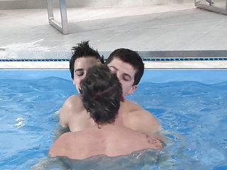 Poolside fuck with hot guys eager for cock