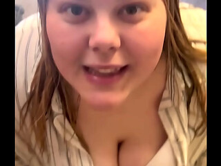 MOM LOOK AT ME I AM A WHITE TRASH CUM SLUT!