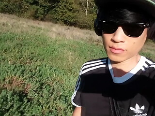 Jon Arteen pulls out his beautiful penis and urinates outdoors. Asian gay pornography featuring an effeminate young man.