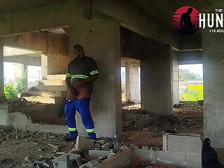 Tava com tes&atilde_o bati uma na obra e gozei na minha bota chulezenta